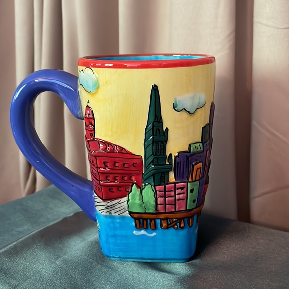 Collector mug. Good condition. - Picture 2 of 2